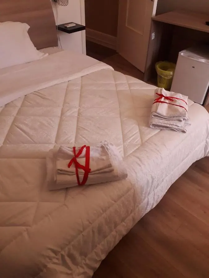 B&B La Dimora Dei Professori Лечче 0*,  Италия
