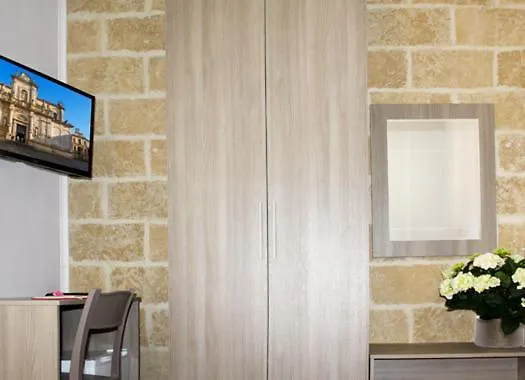 ليتشي B&B La Dimora Dei Professori 0*,
